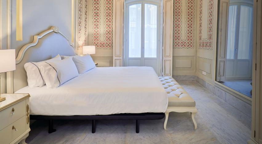 Tandem Palacio Veedor De Galeras Suites Cádiz Eksteriør bilde
