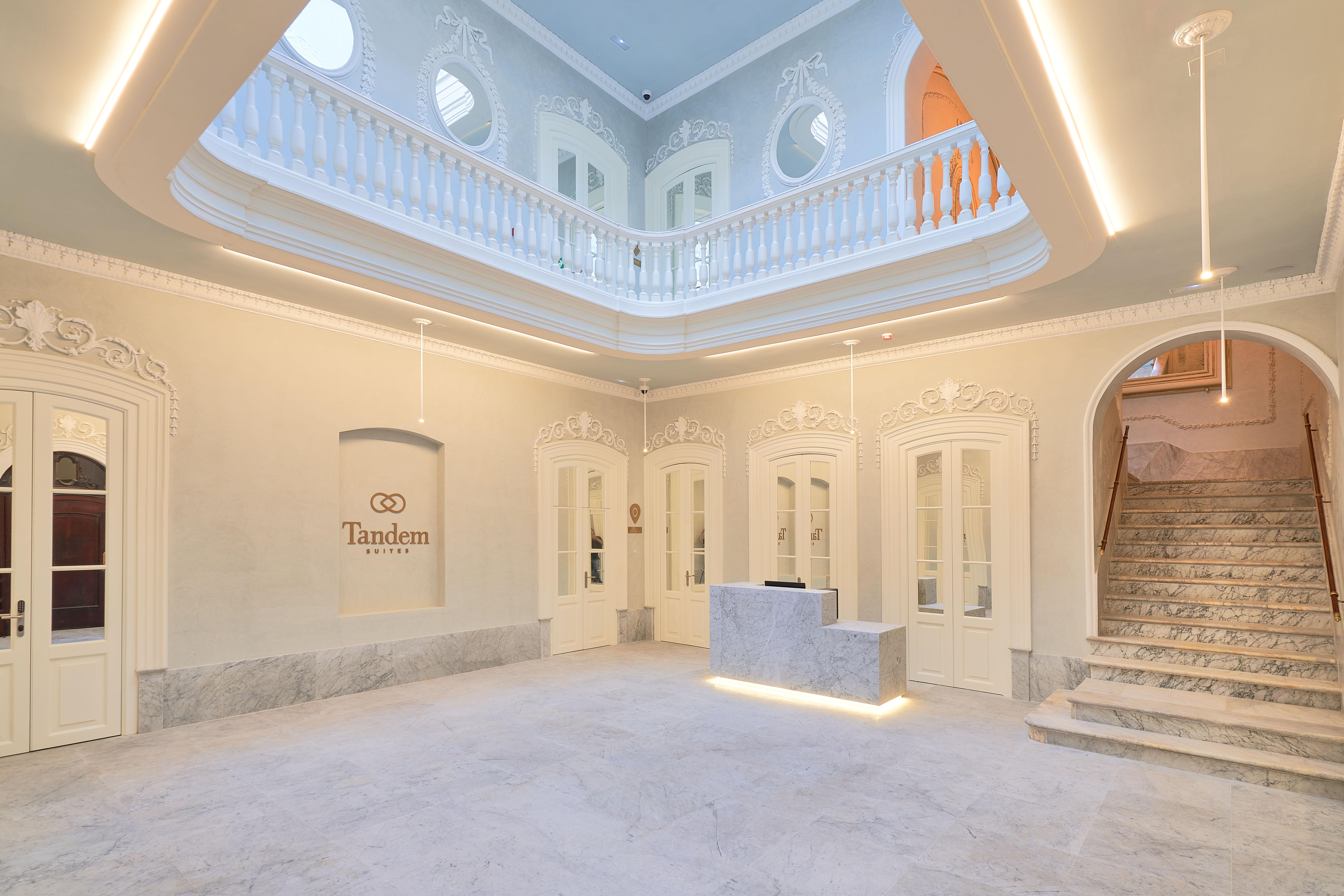Tandem Palacio Veedor De Galeras Suites Cádiz Eksteriør bilde